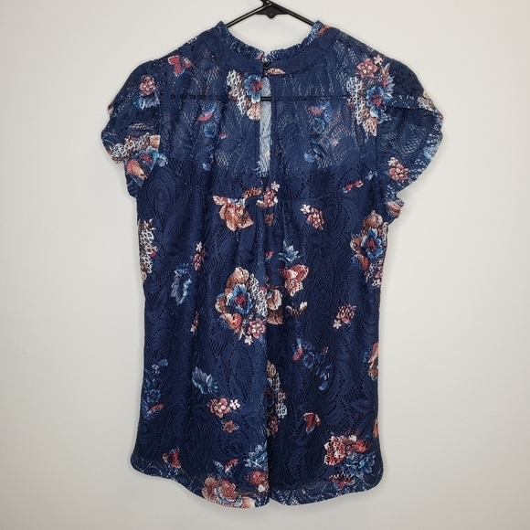 Soul Sanctuary Womens Floral Lace Top Size Medium - Picture 2 of 7
